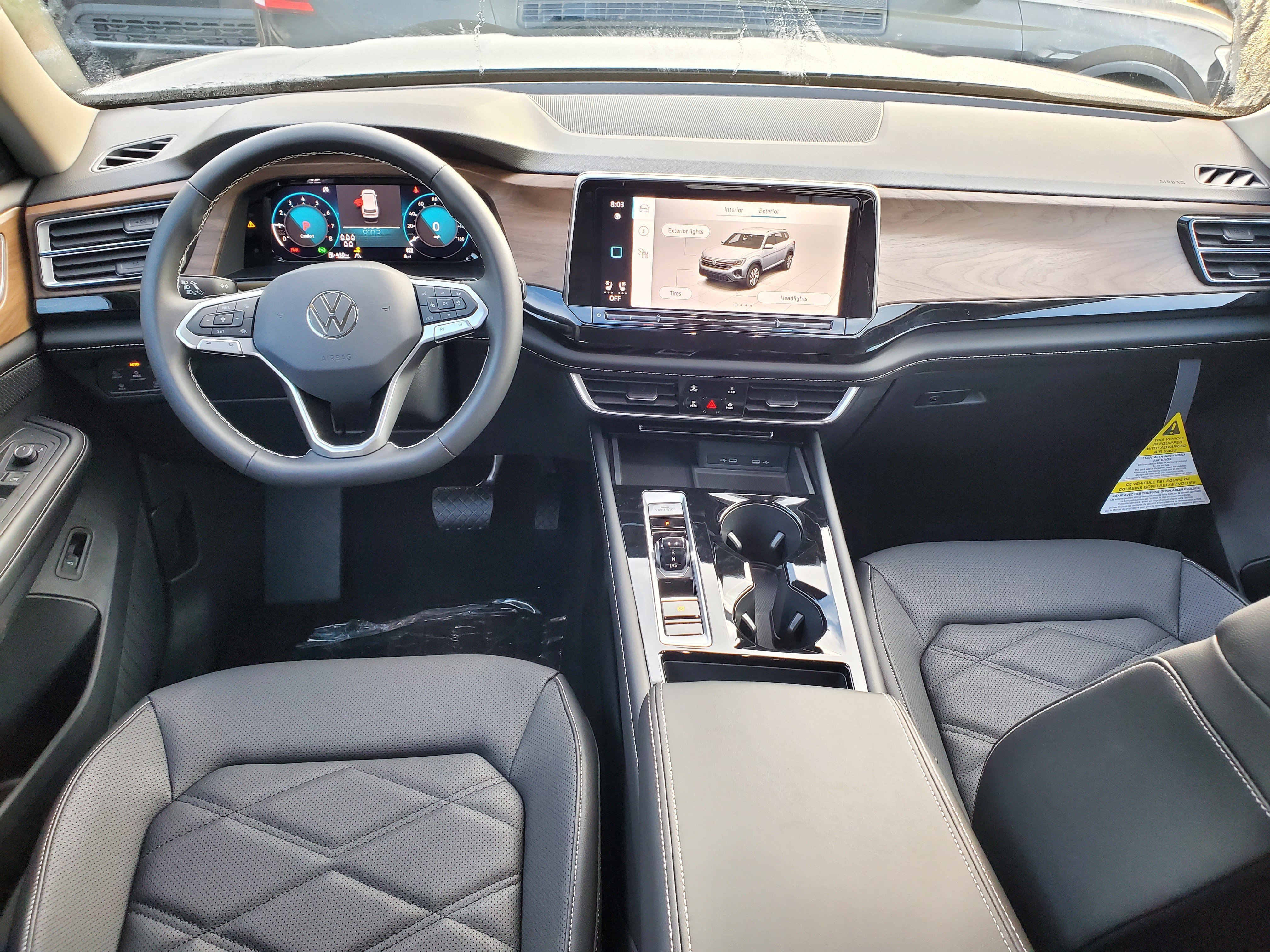 New 2026 Silver Volkswagen 2.0T SE w/Technology image 6