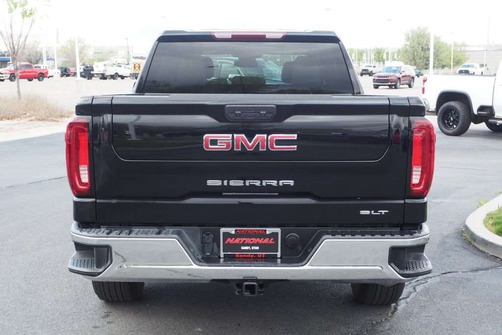 Used 2025 Black GMC SLT image 5