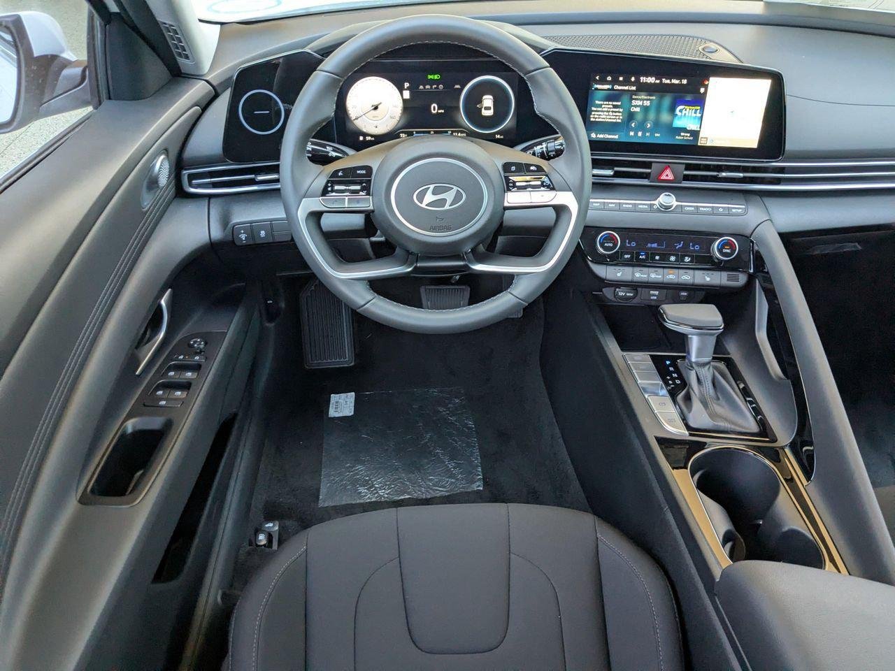 New 2025 Serenity White Hyundai SEL Convenience image 64