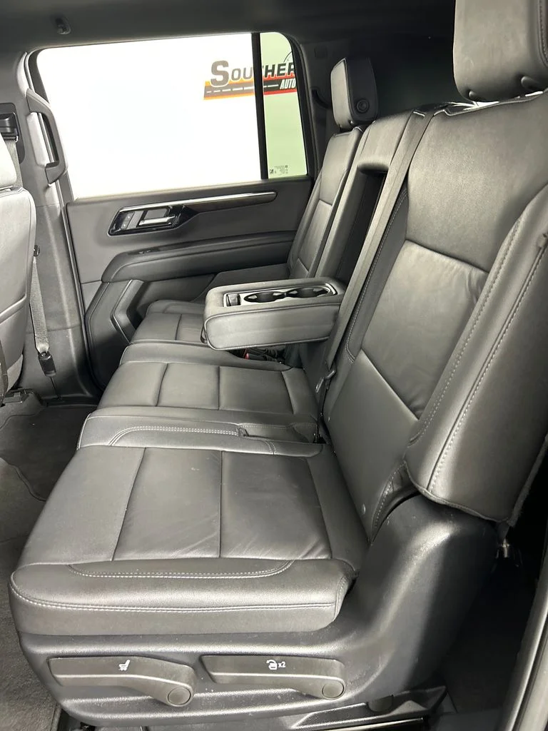Used 2025 Black Chevrolet LT image 17