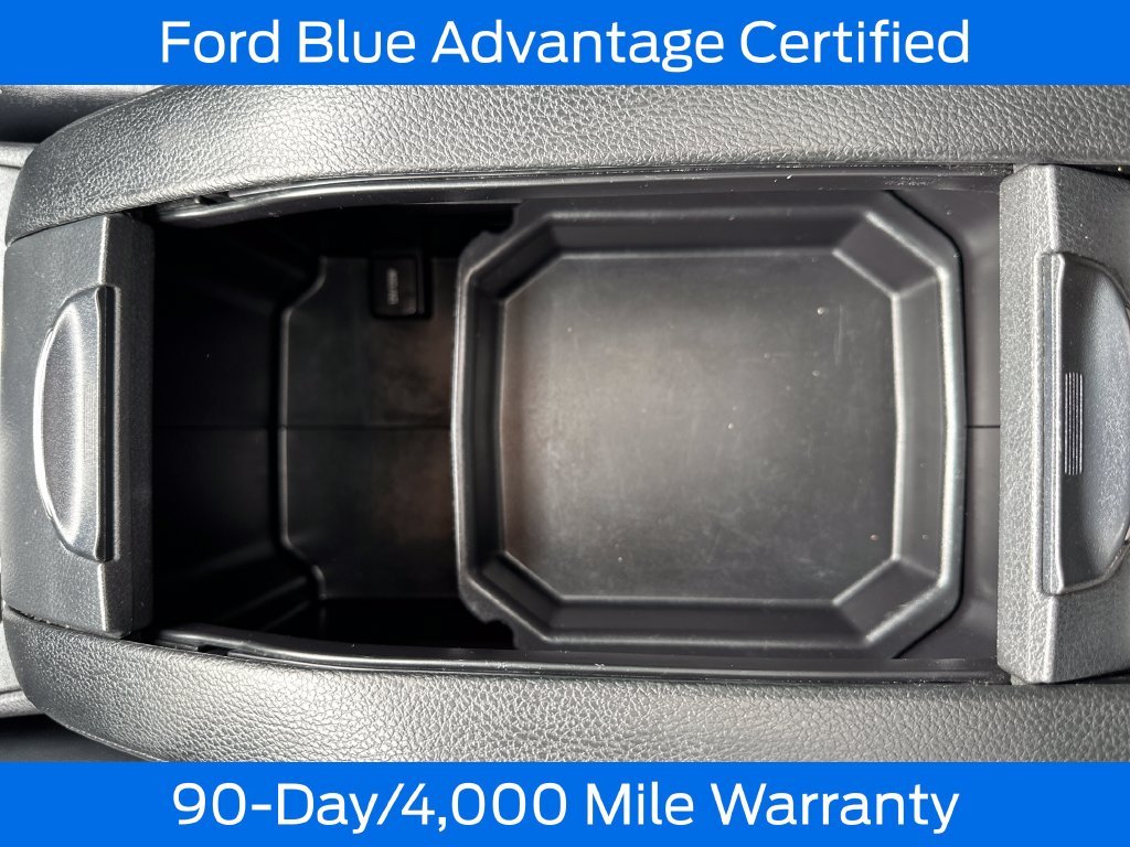 Used 2019 Black Toyota XLE image 17