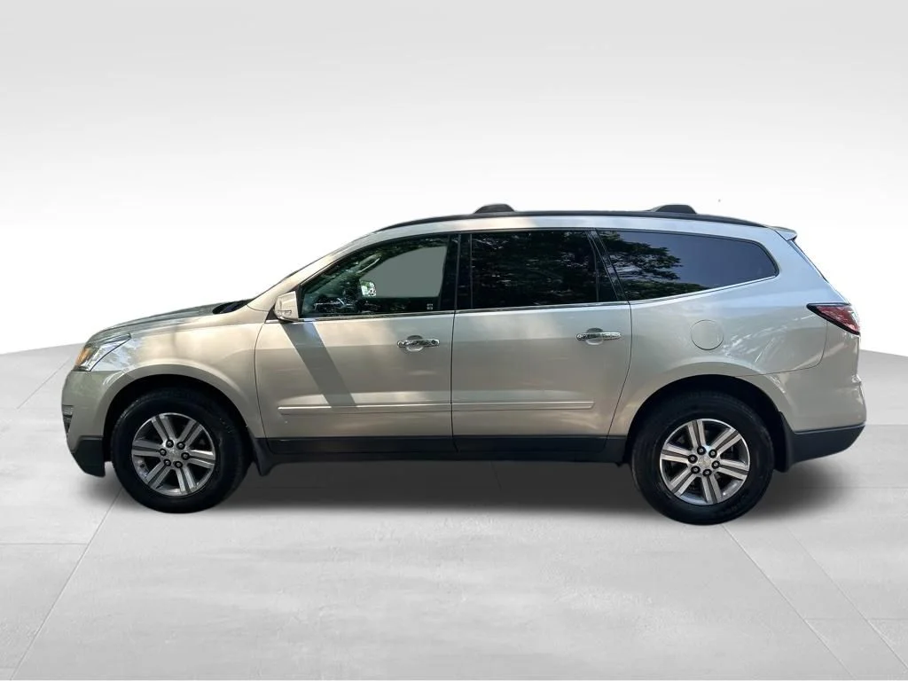 Used 2015 Gold Chevrolet LT image 2