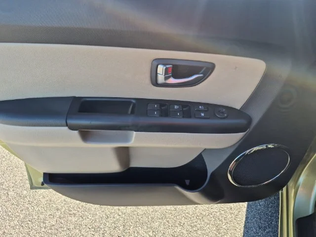 Used 2012 Green Kia Exclaim image 12