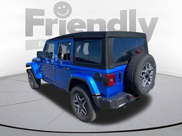 Used 2024 Blue Jeep Sahara image 7