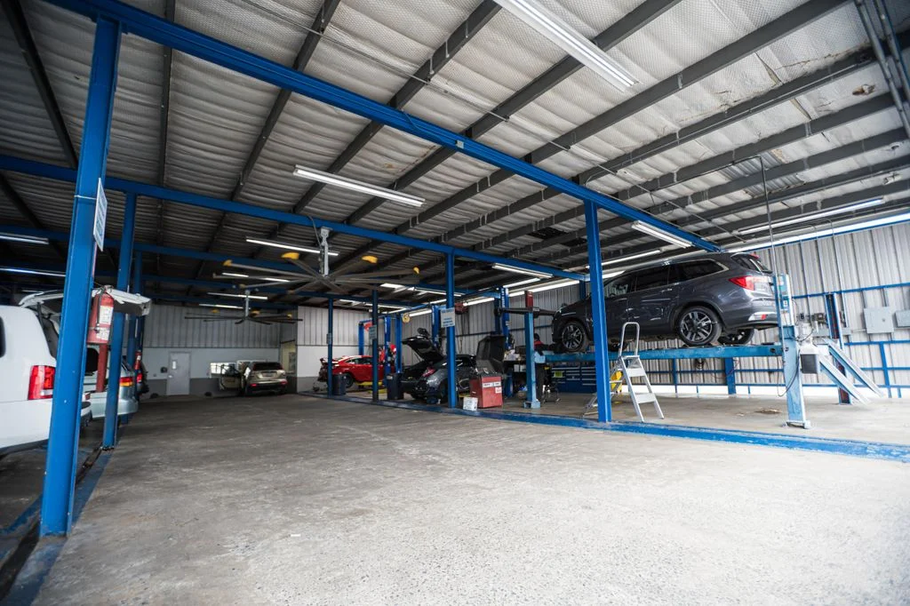Used 2018  Honda LX image 23