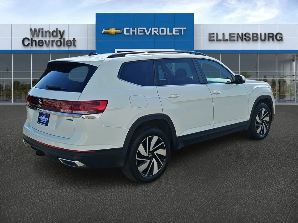 2025 Volkswagen Atlas SE w/Tech - Photo 7