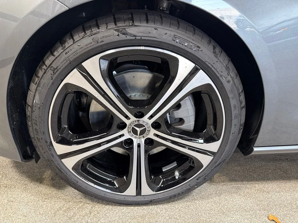 New 2026 Selenite Grey Metallic Mercedes-Benz C 300 image 41