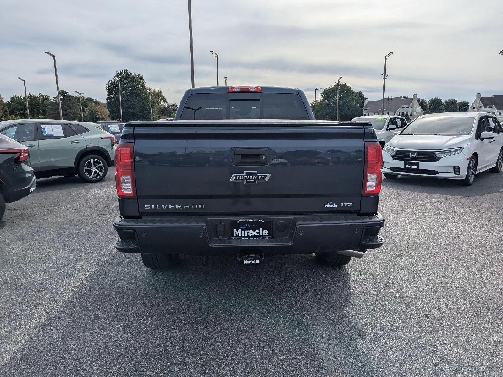 Used 2018 Centennial Blue Metallic Chevrolet LTZ image 6