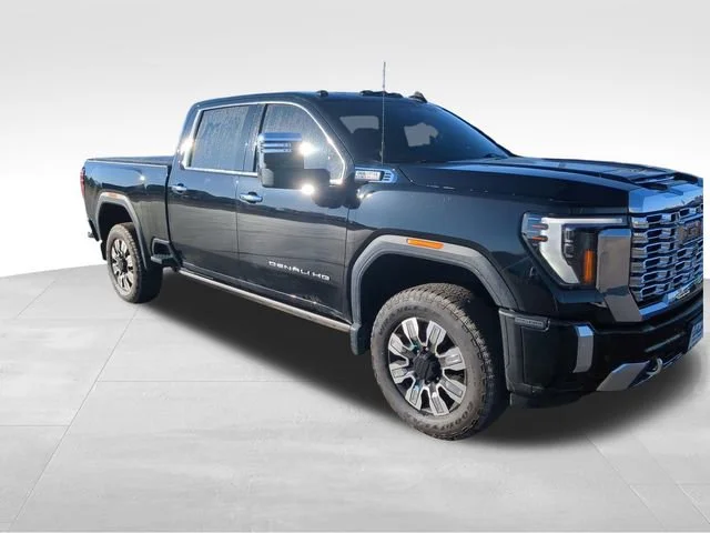 Used 2024 Onyx Black GMC Denali image 9