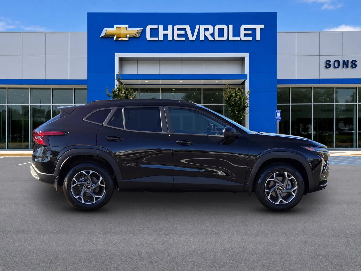 New 2026 Mosaic Black Metallic Chevrolet LT image 4