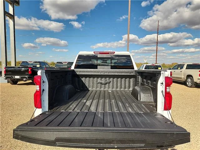 New 2026 GAZ Summit Whit Chevrolet LT Trail Boss 4x4 Crew Cab 5.75 ft. box 147.4 in. image 10