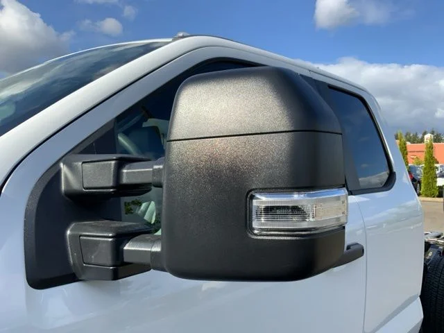 2025 Ford F-350 Super Duty Chassis Cab XL - Photo 7