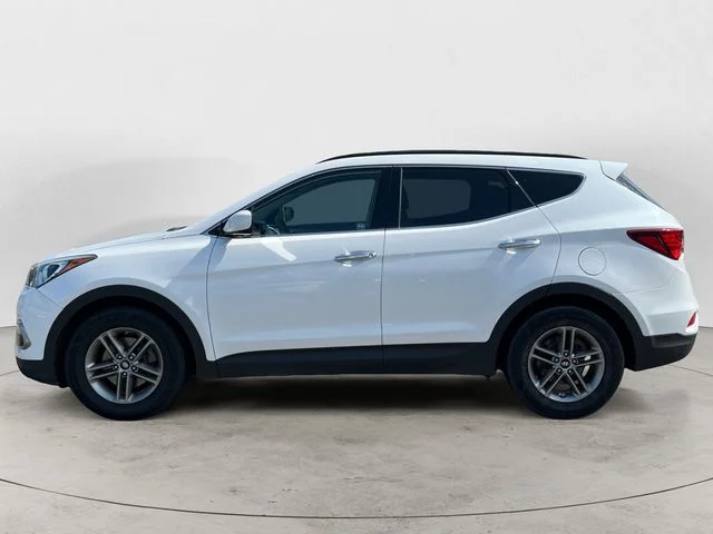 Used 2017 Frost White Pearl Hyundai 2.4 Popular image 2