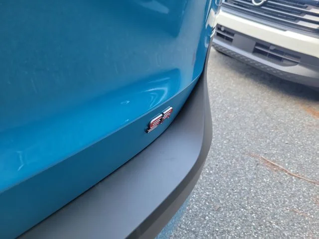 New 2026 White Nissan SR image 6