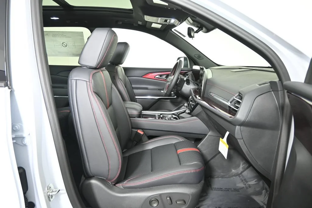 2026 Chevrolet Traverse RS - Photo 13