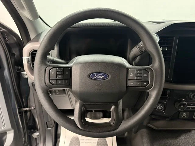 Used 2025 Gray Ford XL image 23