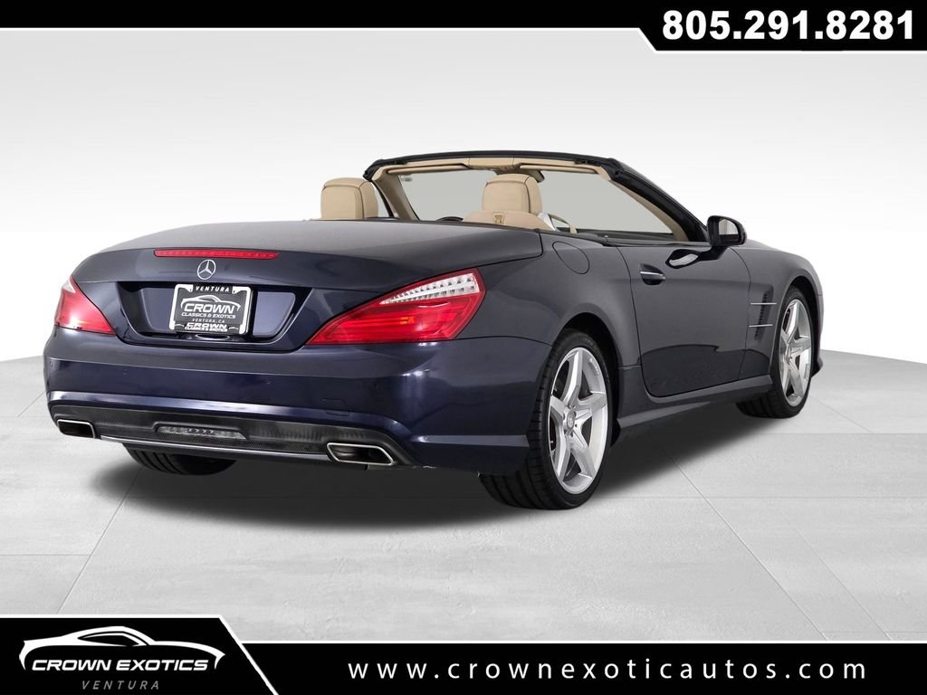 Used 2014  Mercedes-Benz SL 550 image 7