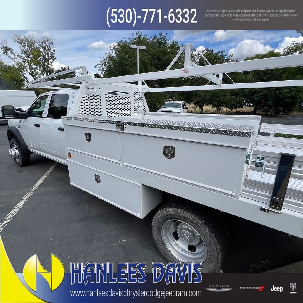New 2025 Bright White Clearcoat RAM Tradesman image 10