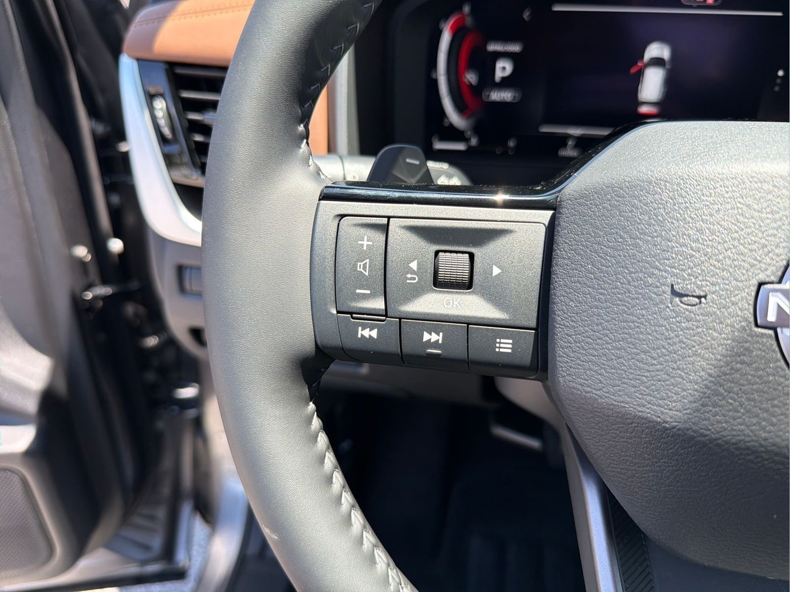 New 2026 Gray Nissan Platinum image 13