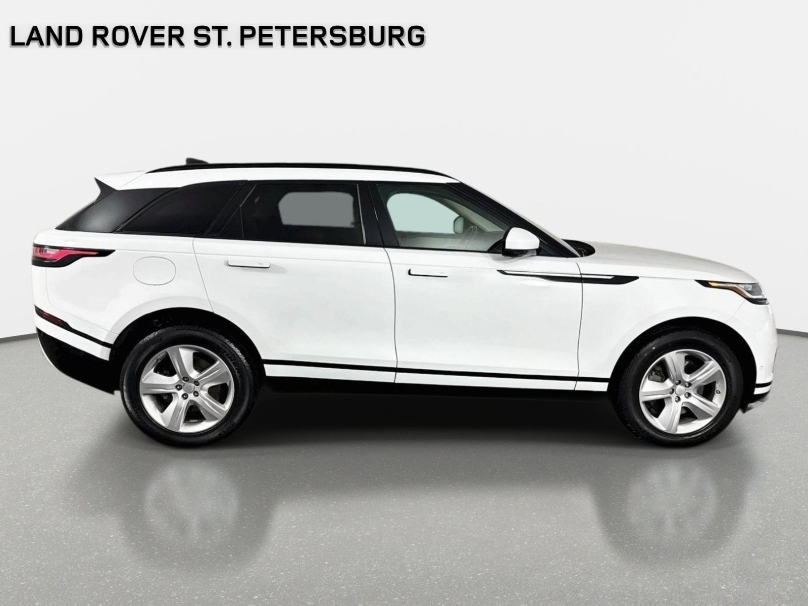 Used 2021 Fuji White Land Rover S image 4