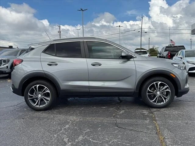 Used 2023 Gray Buick Select image 12