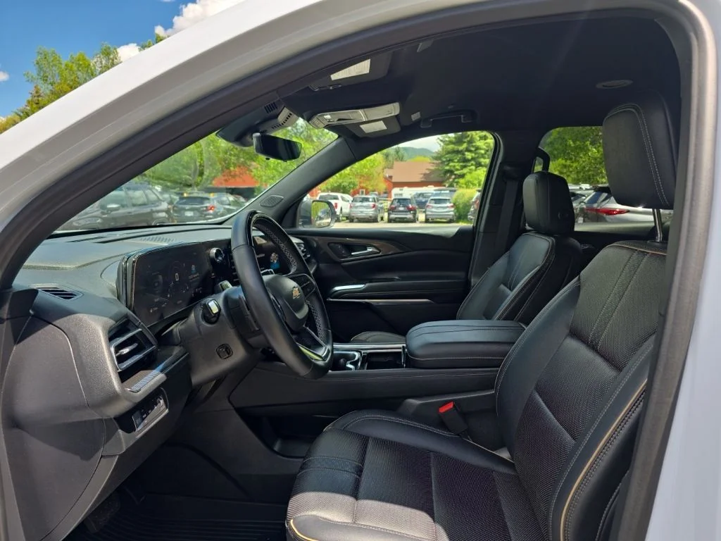 2026 Chevrolet Traverse High Country - Photo 12
