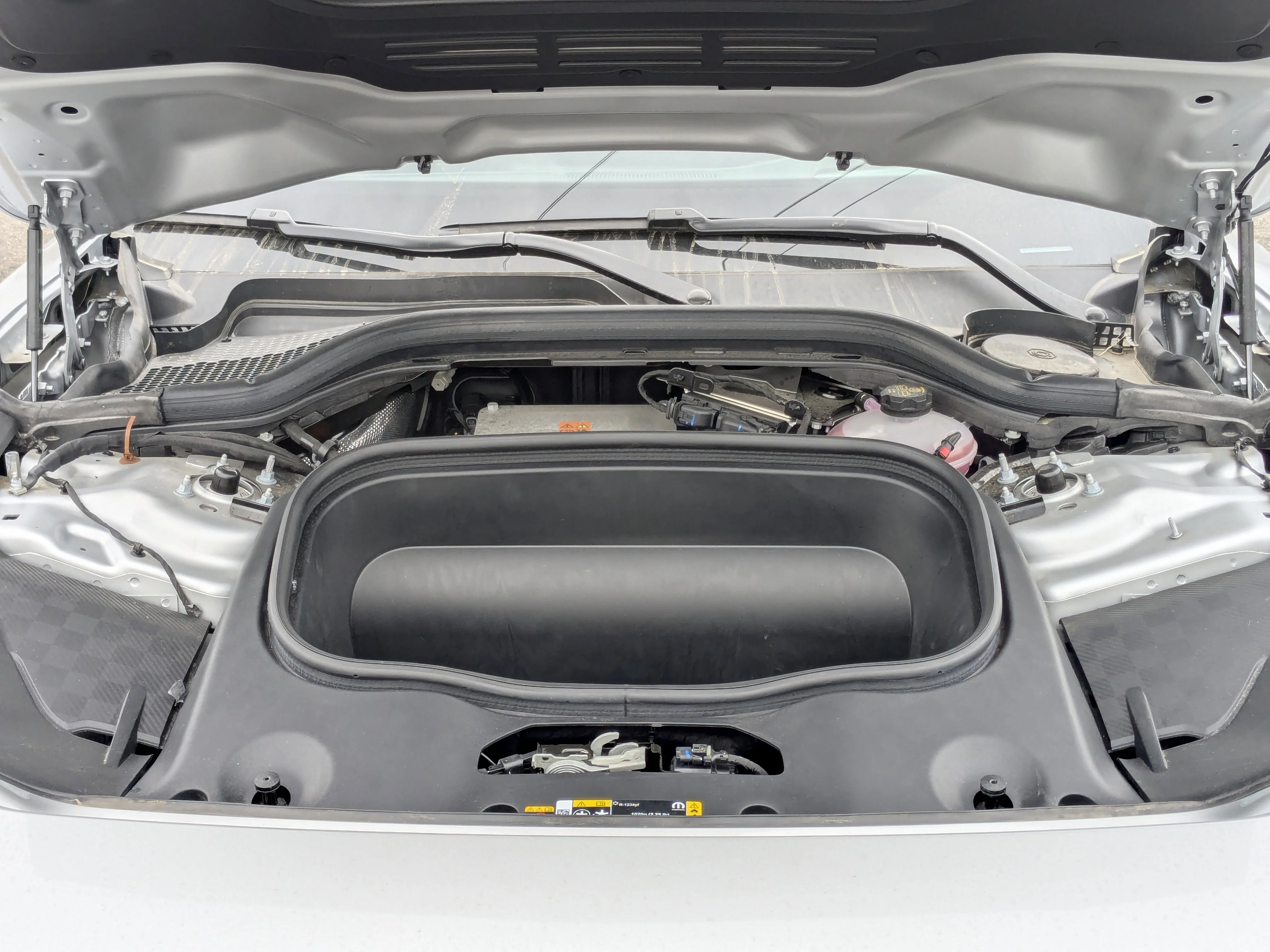 New 2024 triple nickel Dodge Scat Pack - - Dinamica Perf Seats - Plus Group - Sun & Sound - Carbon & Suade & Tons More! image 31