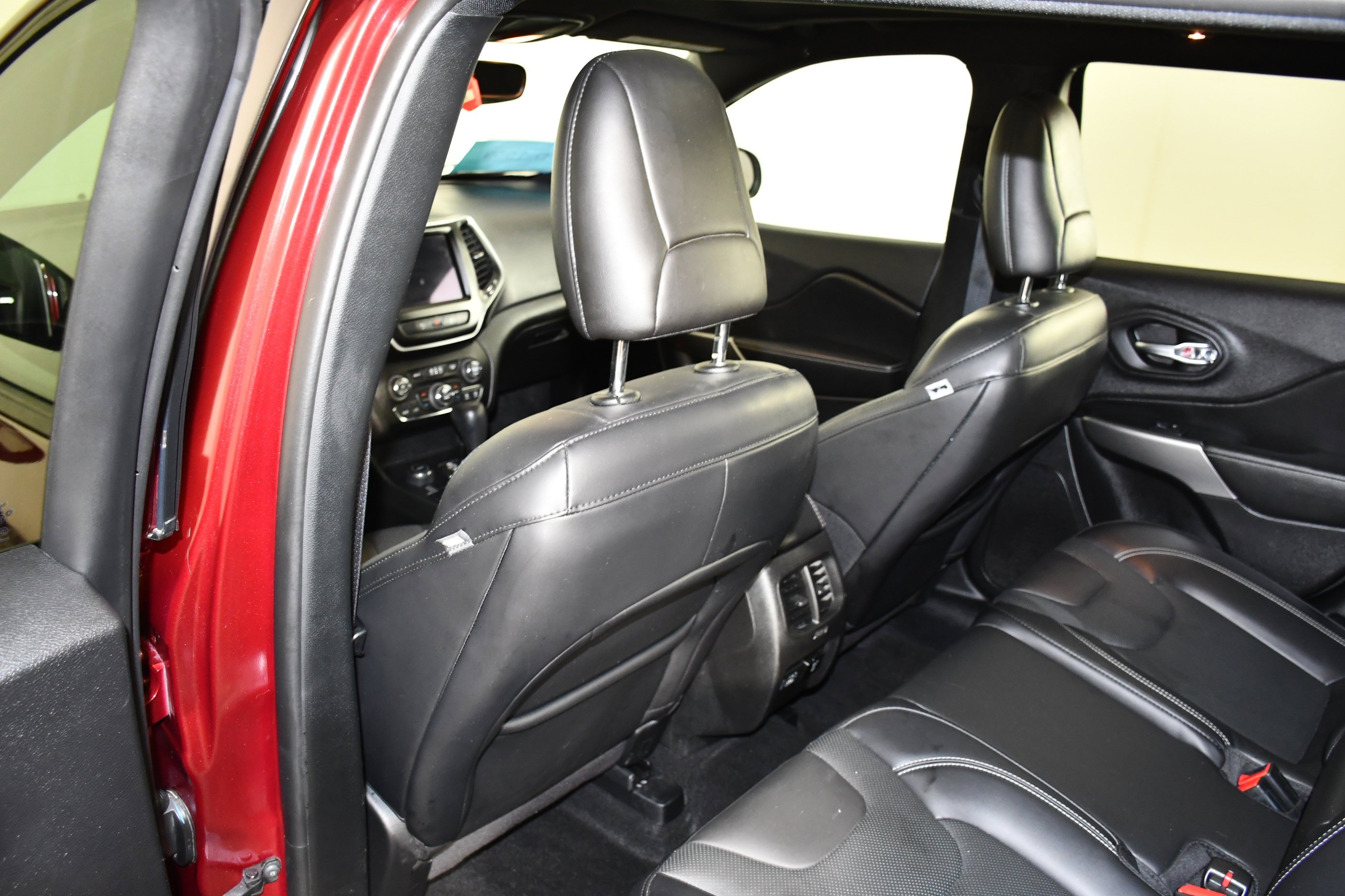 Used 2021 Velvet Red Pearlcoat Jeep 80th Anniversary image 48