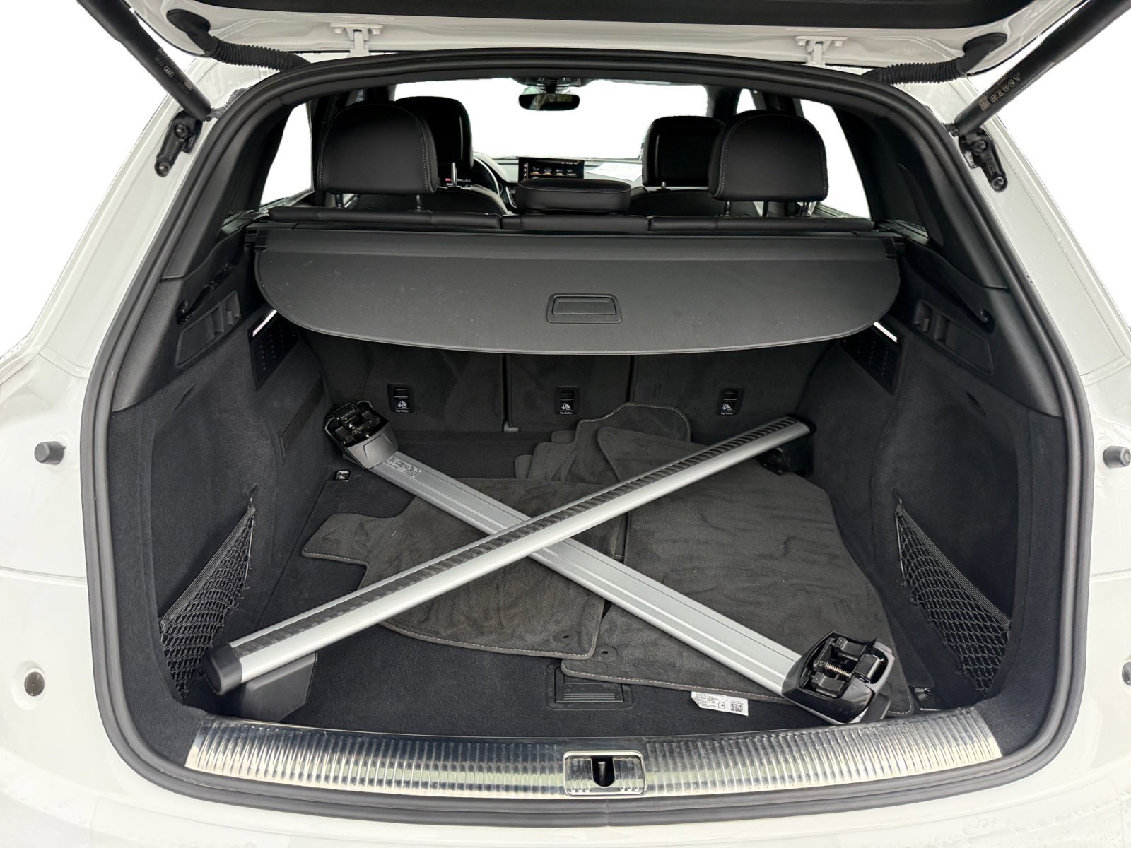 Used 2023 Ibis White Audi Premium Plus image 17