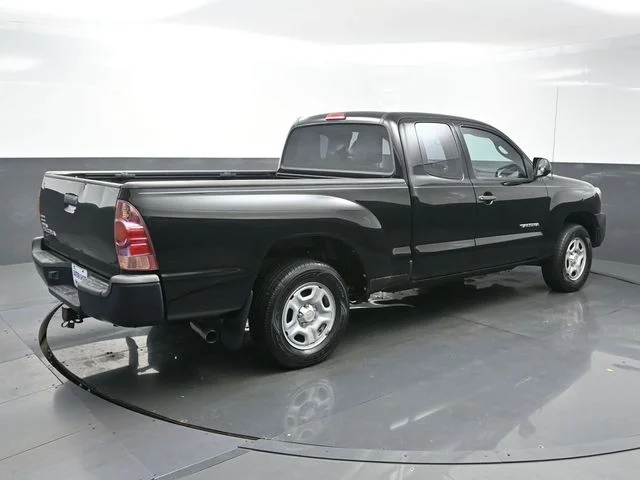 Used 2013 Black Toyota Base image 7