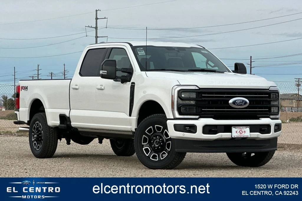2026 Ford F-350 Platinum 4x4 Crew Cab 8' Box SRW's photo
