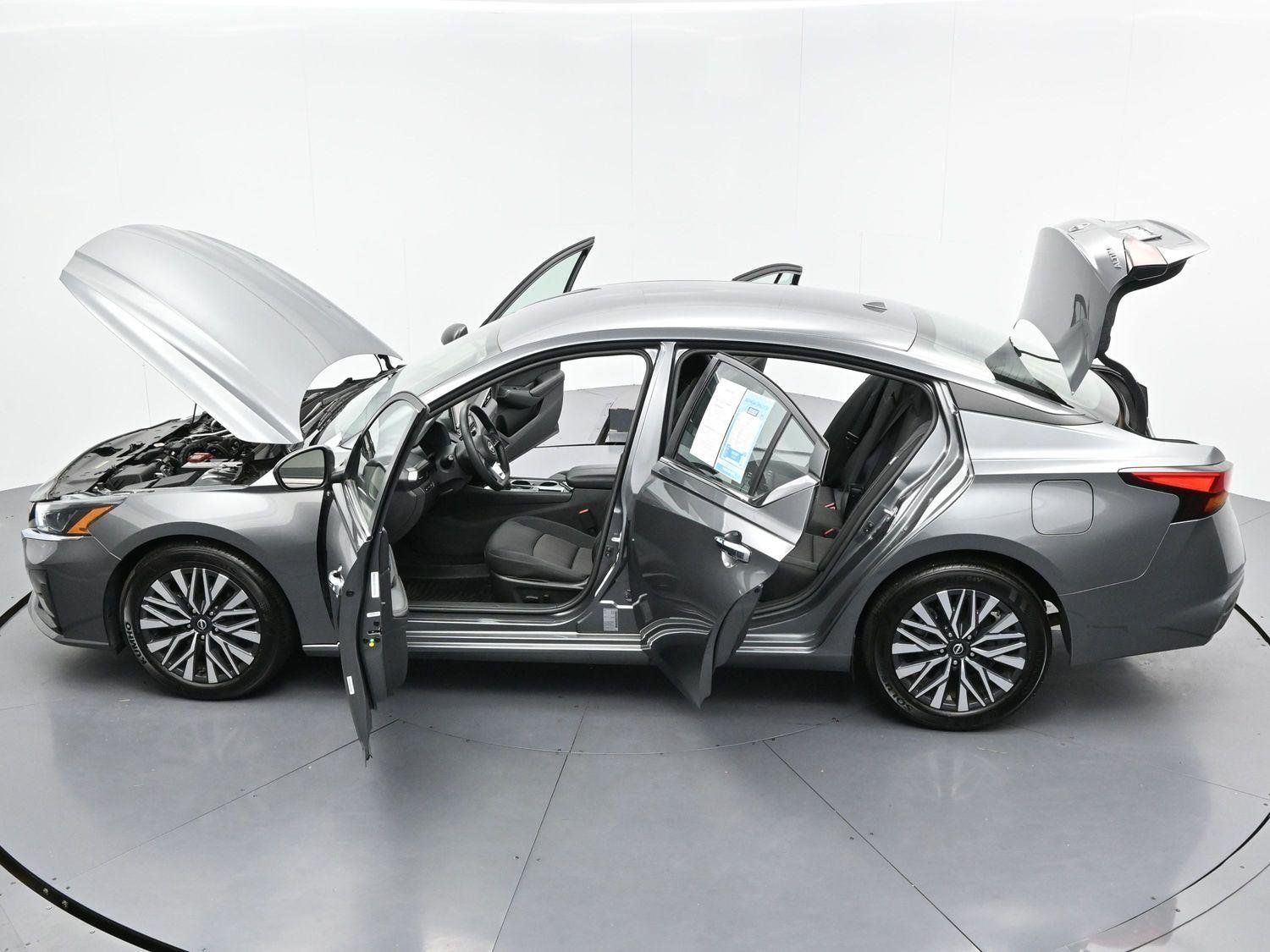 Used 2024 Gun Metallic Nissan 2.5 SV image 39