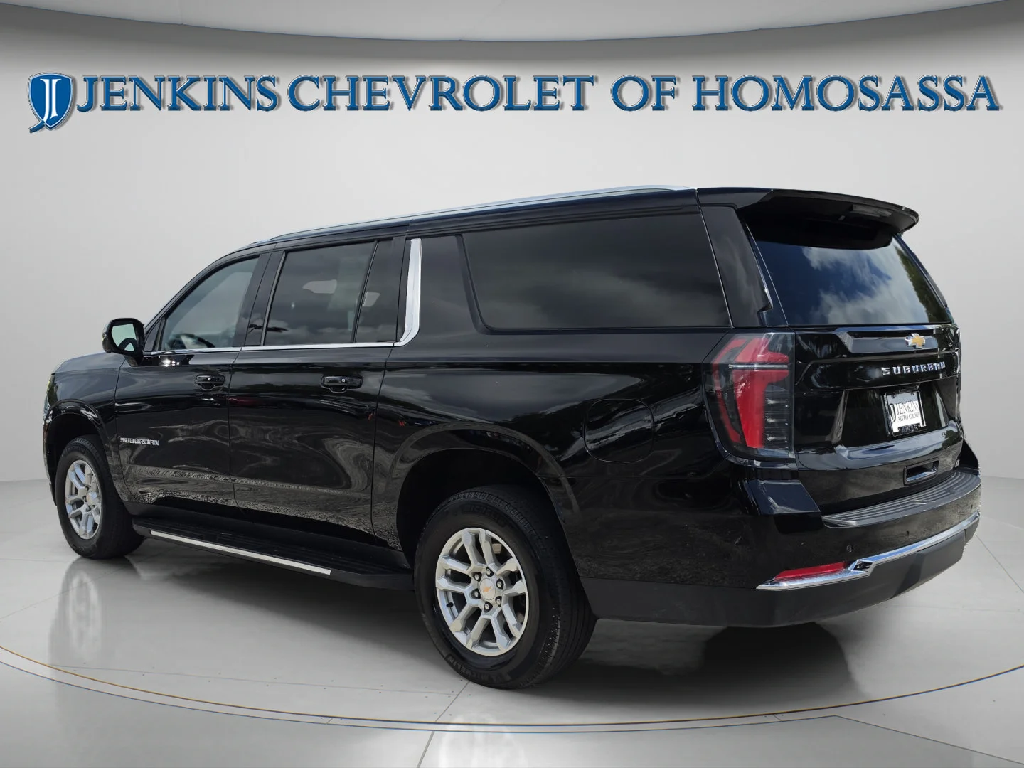 Used 2025 Black Chevrolet LT image 8