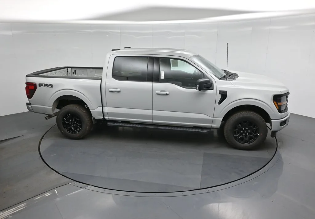 New 2026 Avalanche Ford XLT image 47