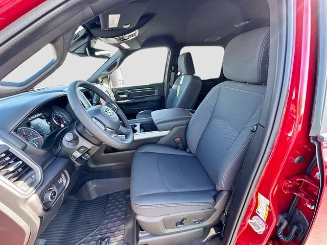 2025 RAM 2500 Big Horn - Photo 15