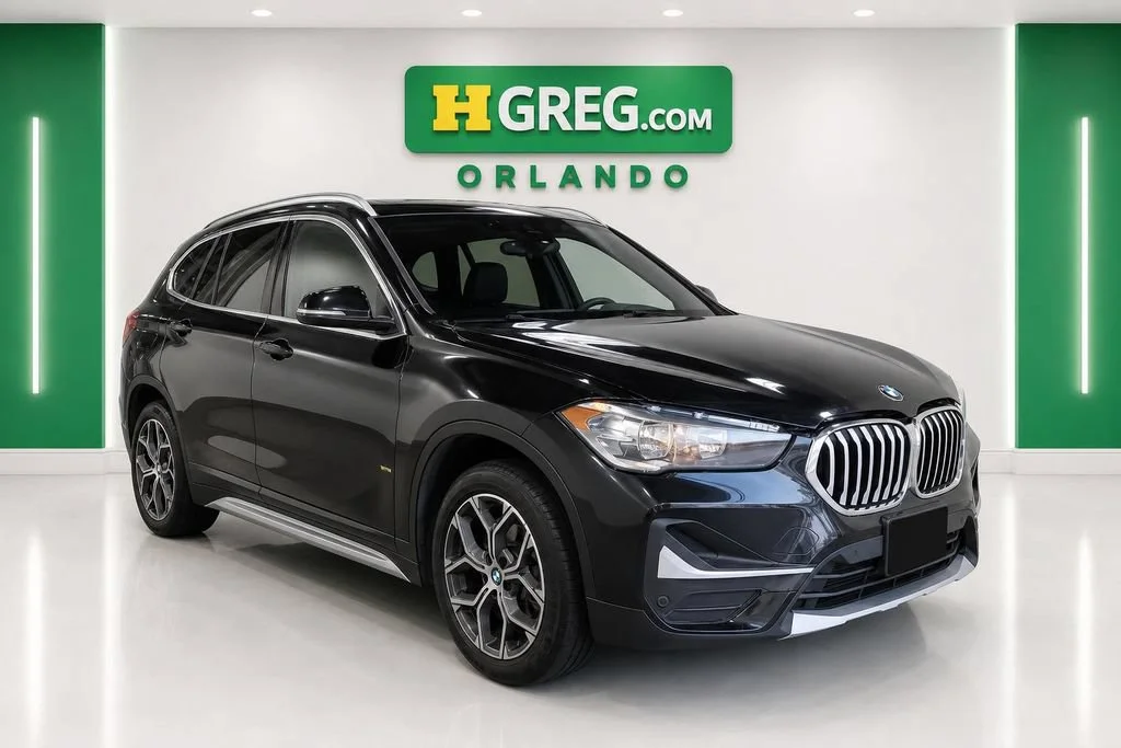 Used 2021 Jet Black BMW sDrive28i image 1