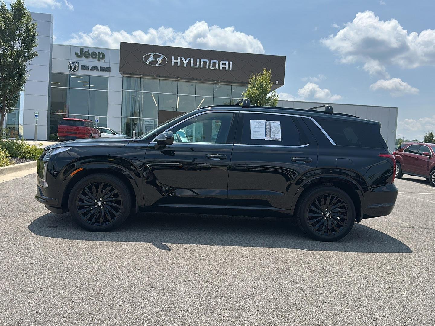Certified 2025 Hyundai Palisade Calligraphy Night Edition with VIN KM8R7DGEXSU818113 for sale in Kansas City