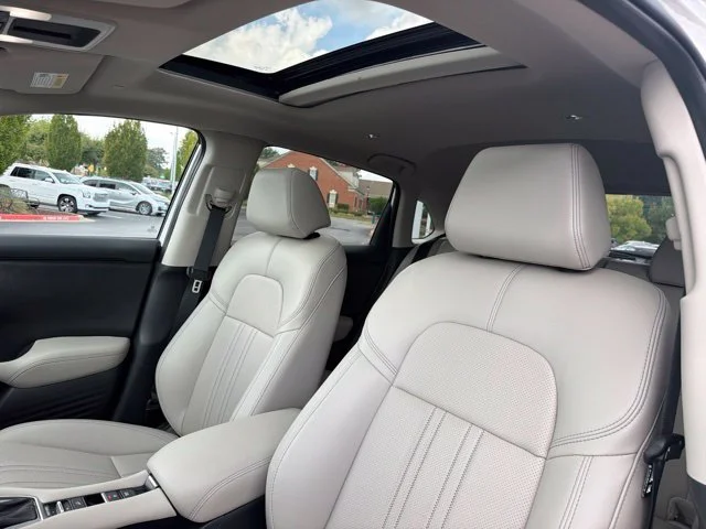 Used 2026 Platinum White Pearl Honda EX-L image 14