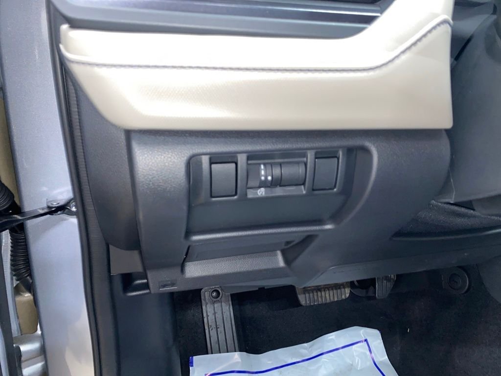 2025 Subaru Forester Premium - Photo 29