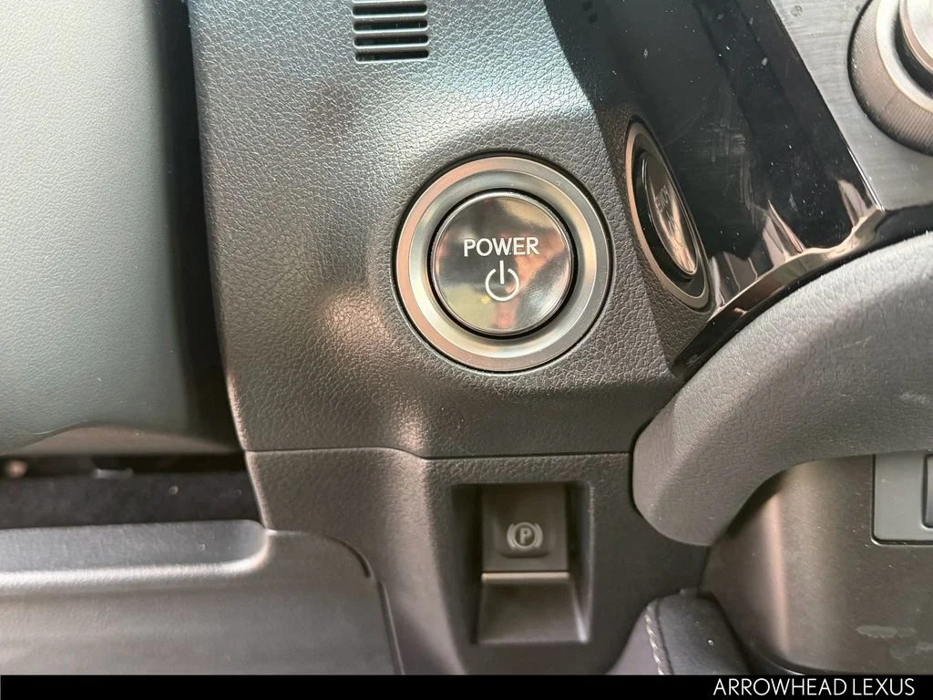 Used 2025 Silver Lexus 300h image 33