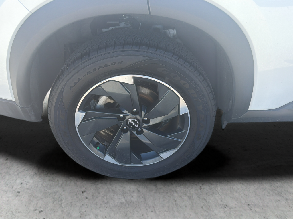 Certified Used 2024 White Nissan SV image 59