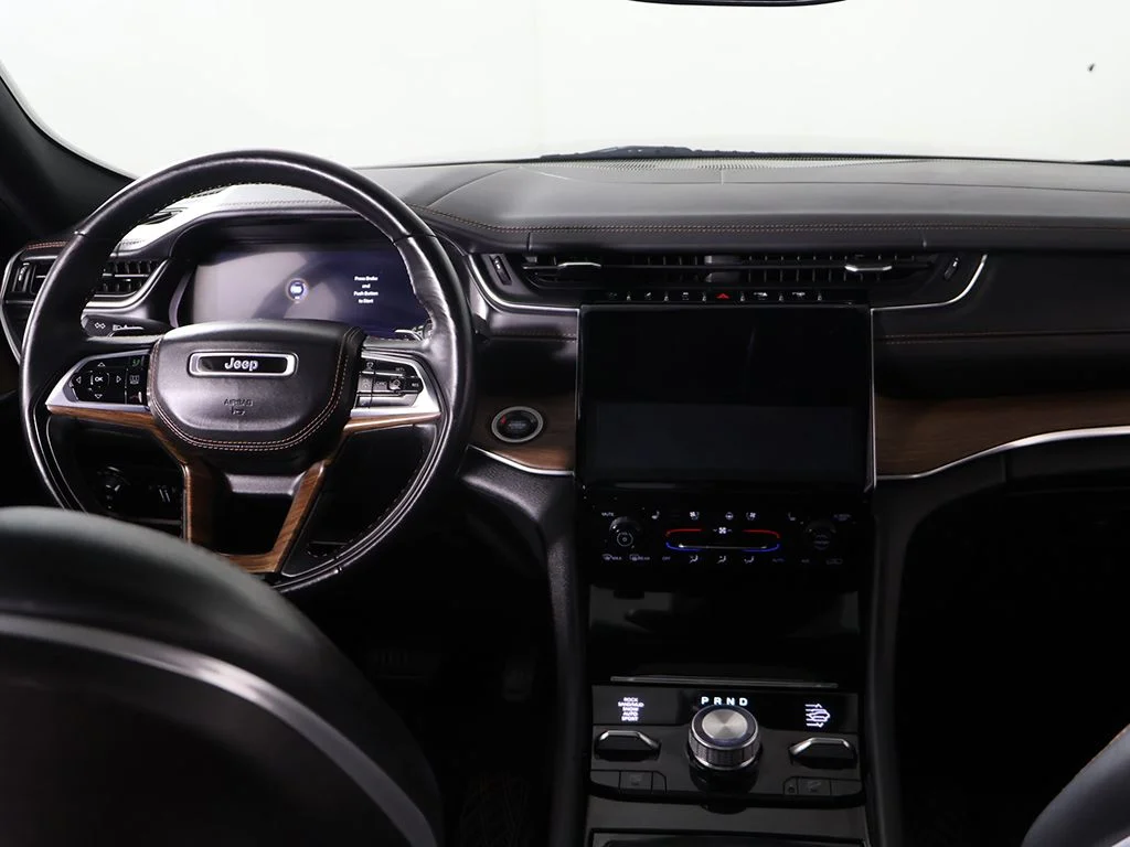 Used 2023 Black Jeep Summit image 35