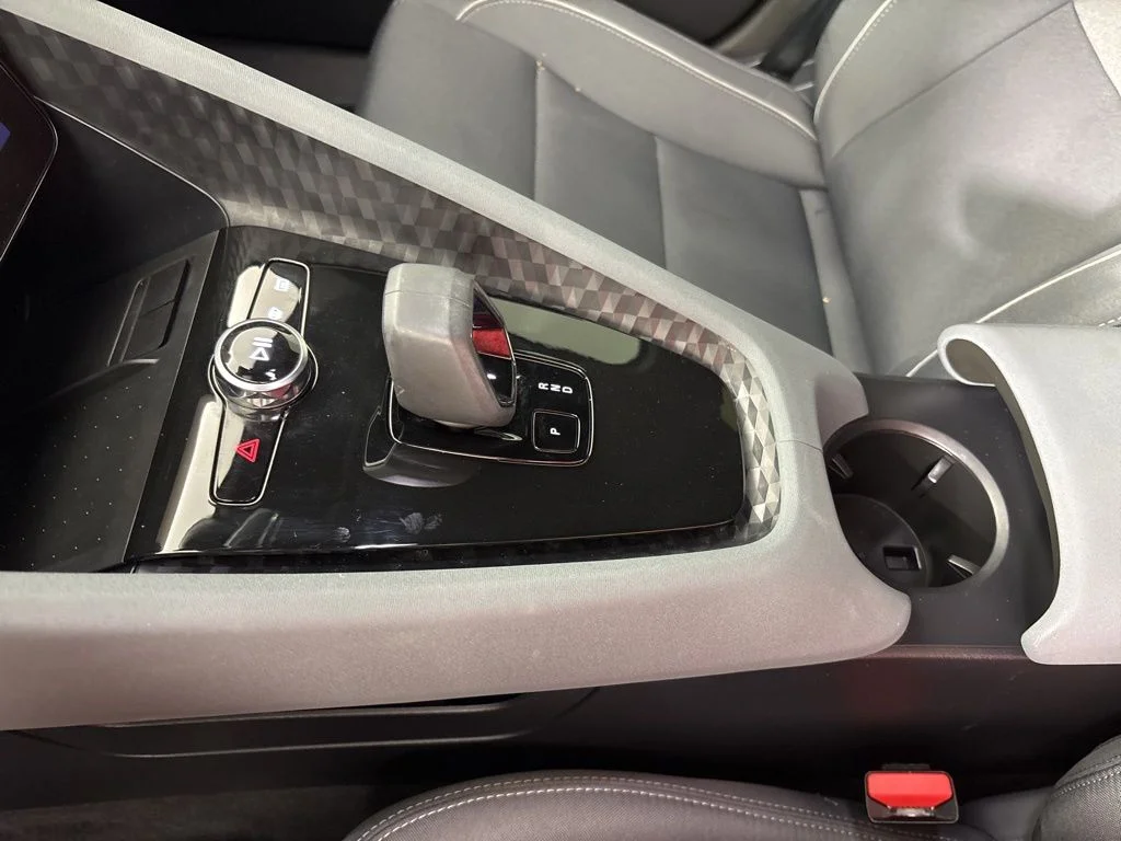 Used 2023 White Polestar Long Range Dual Motor image 38
