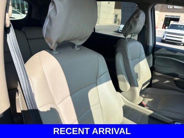 Used 2017 Red Honda EX-L image 33