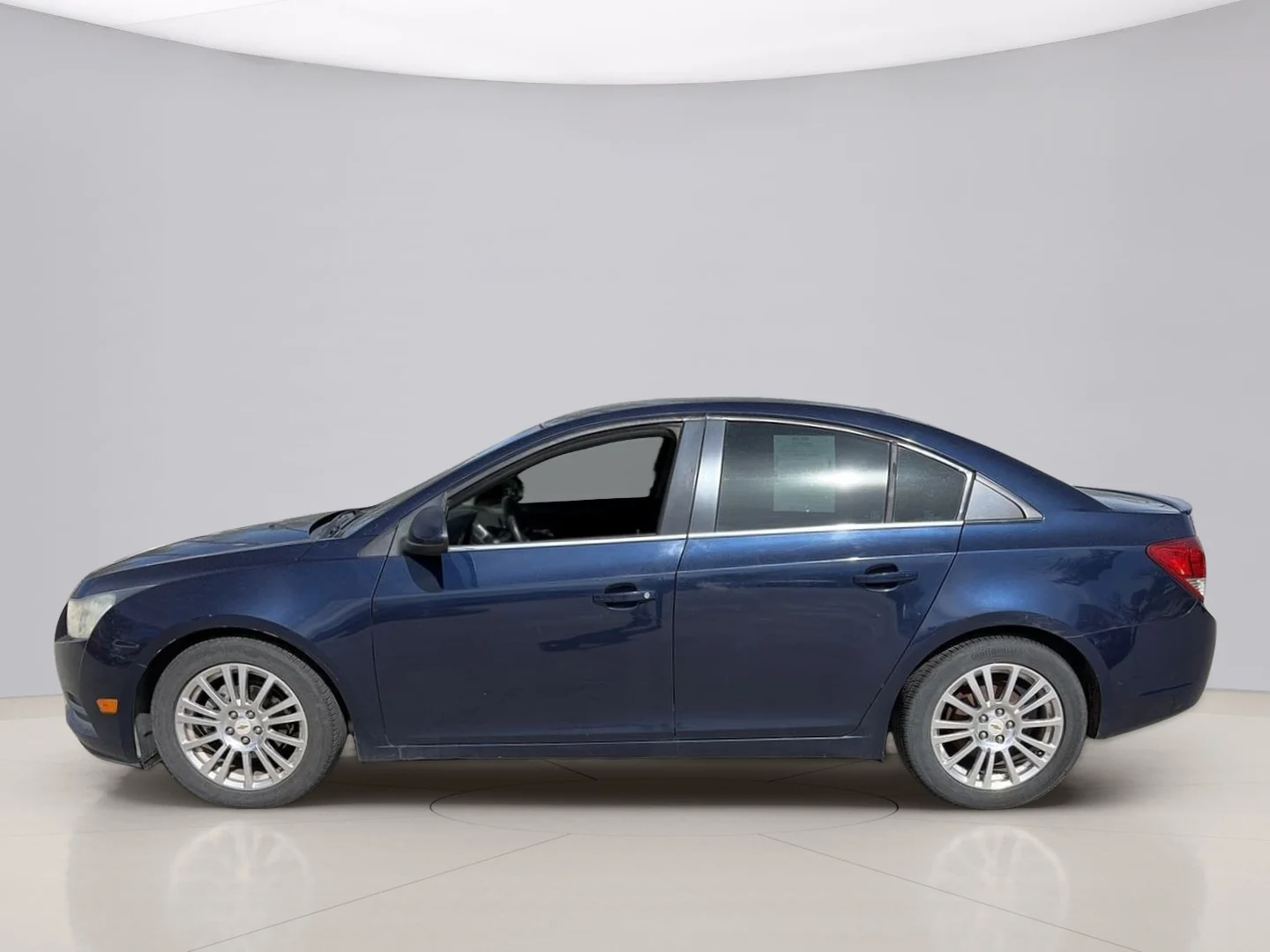 Used 2011 Blue Chevrolet ECO image 5