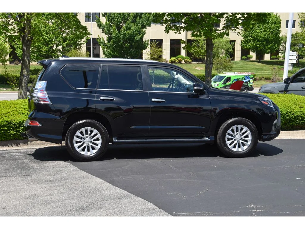 Used 2021 Black Onyx Lexus Premium image 3