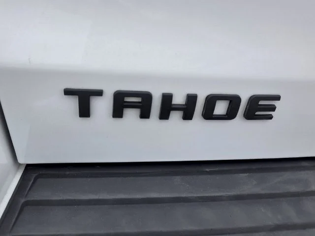 Used 2018 White Chevrolet LS image 12
