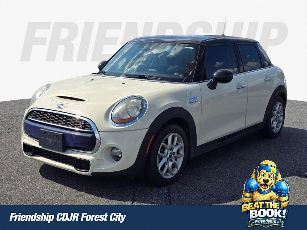 Used 2016 White MINI Base image 1