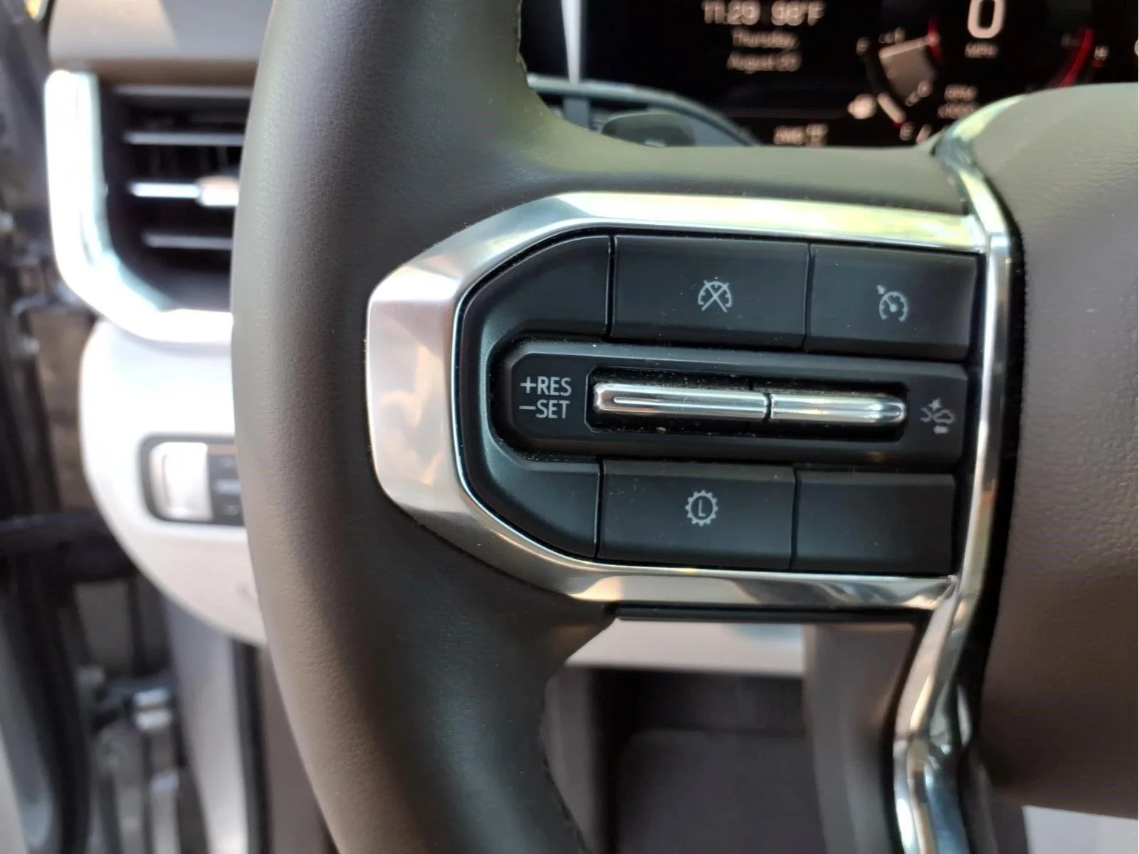 Used 2026 Sterling Metallic GMC AWD Denali image 21
