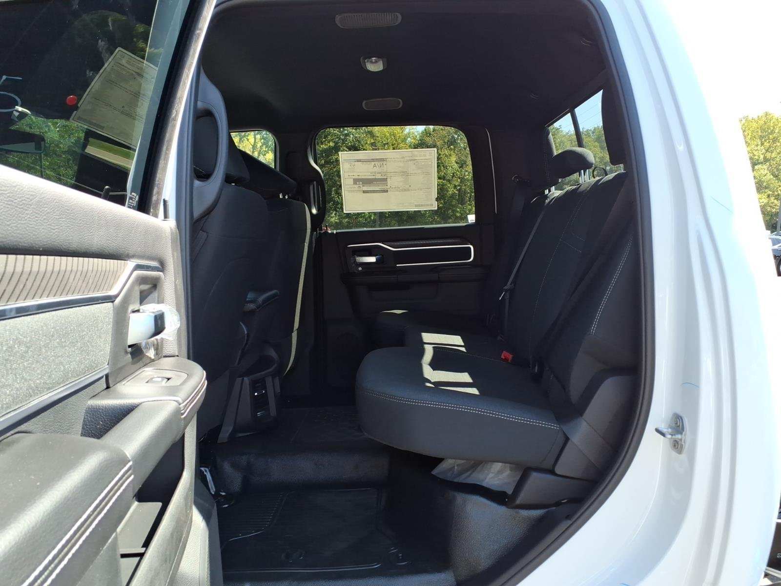 New 2027 Bright White Clear-Coat Paint RAM Big Horn image 28